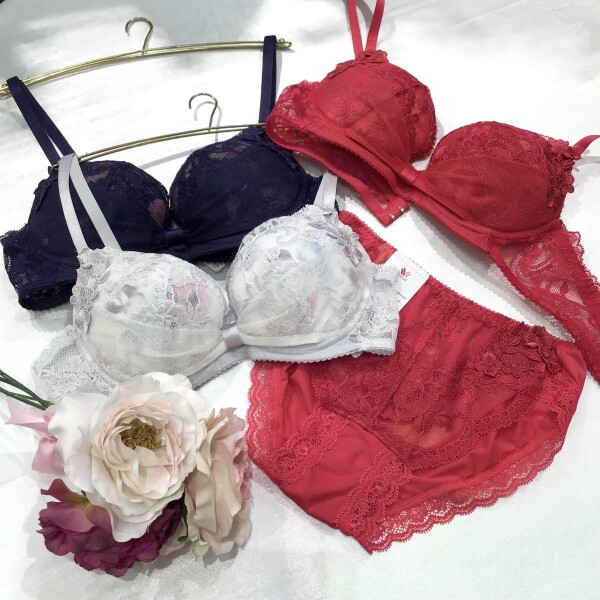 リボンブラ🎀フィット感❓すっきりシルエット❓