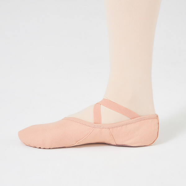 🩰「踊る」の一歩に、つま先から寄り添う。💕 大人からはじめる、やさしいバレエ体験。