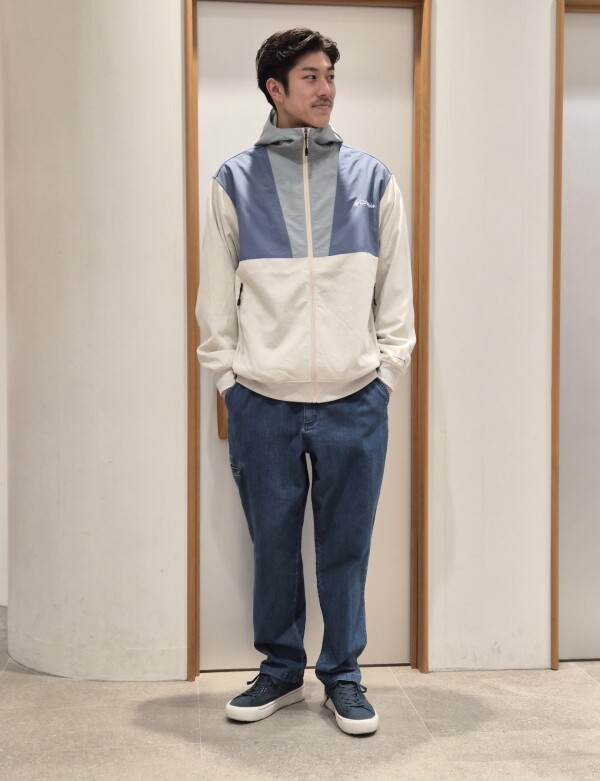 使い勝手抜群防風パーカー