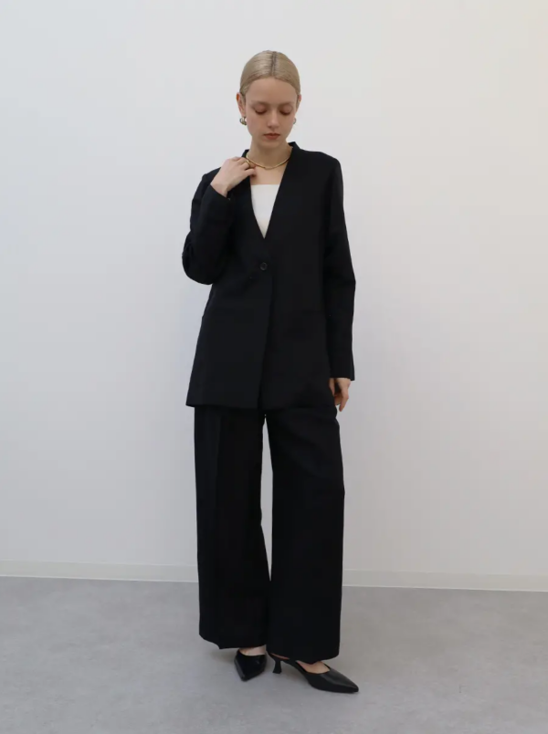 今から着れるリネン混set up✨