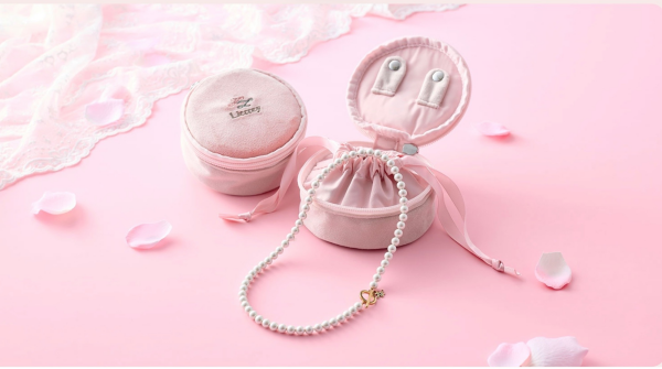 母の日キャンペーン‼️ 対象商品お買上げの方にノベルティプレゼント🎁