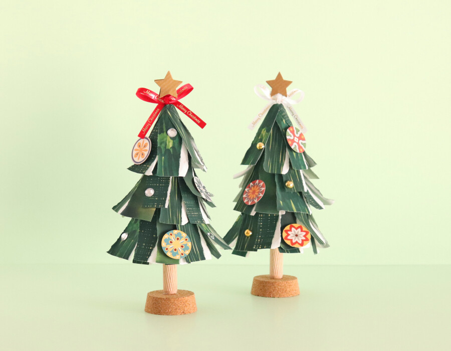 【クリスマス】ぺたぺたツリーをつくろう！