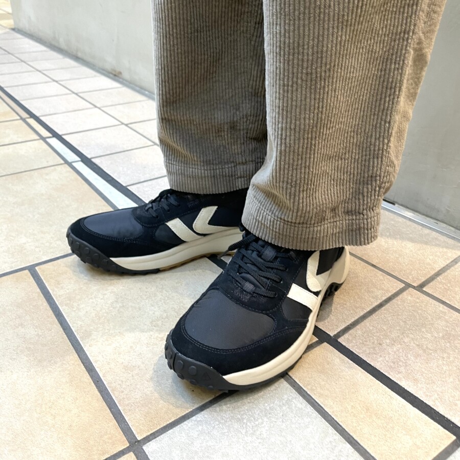 【KEEN】KS86   ハイブリッドライフスタイルシューズ