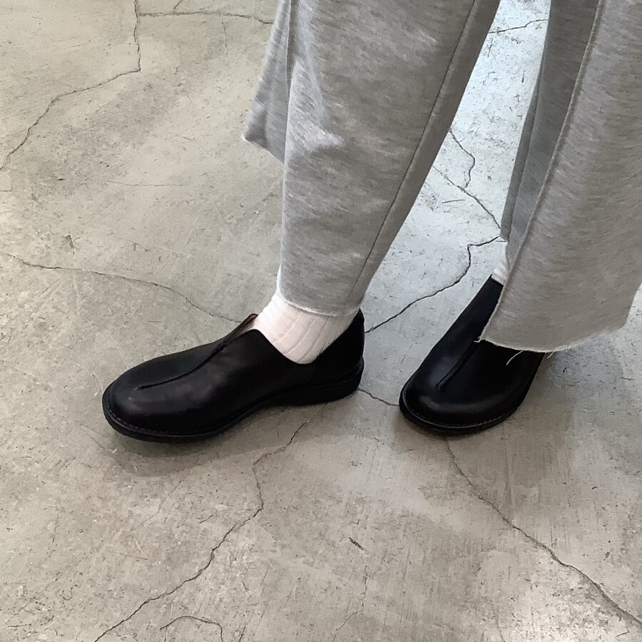New!!プラット製法レザースリッポン