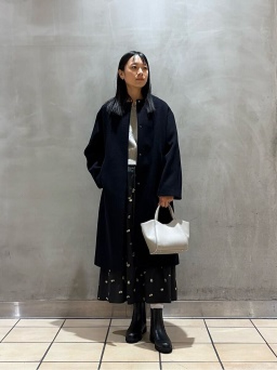 キレイめにもカジュアルにも★なノーカラーコート