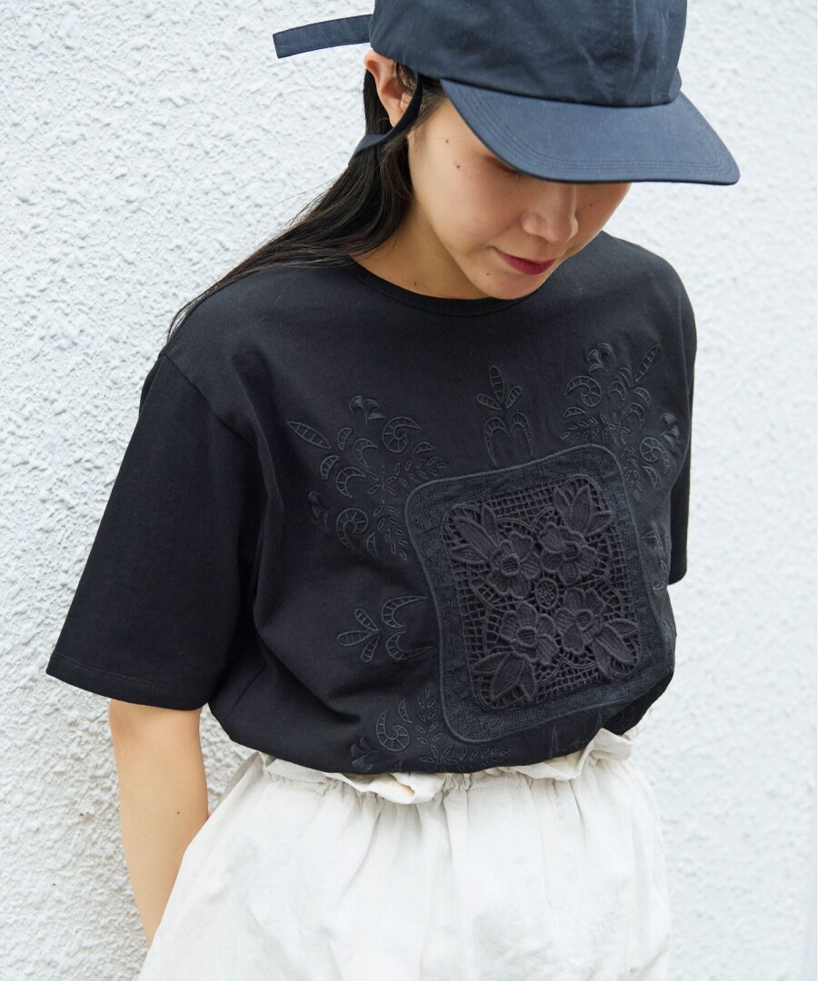 大人可愛い刺繍カットソー♪