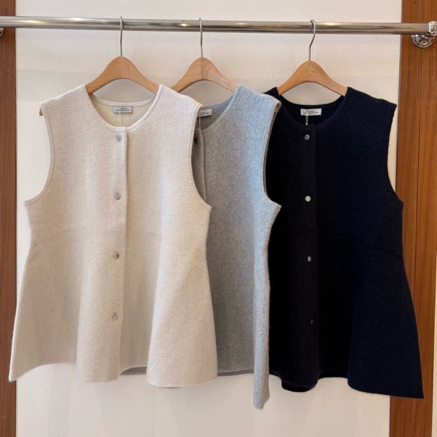 やっぱりかわいい！ふんわり素材ジレ◎