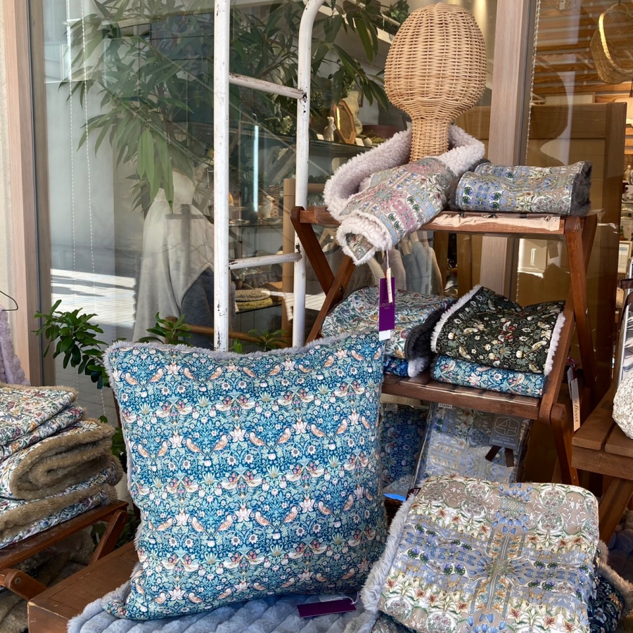 new 　リバティー商品入荷しました。