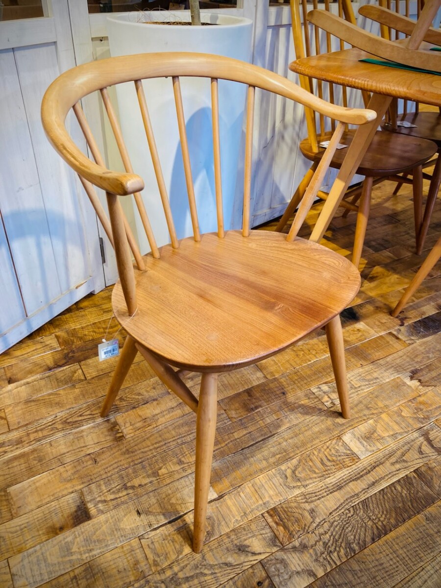 Ercol ファイアーサイドアームチェア
