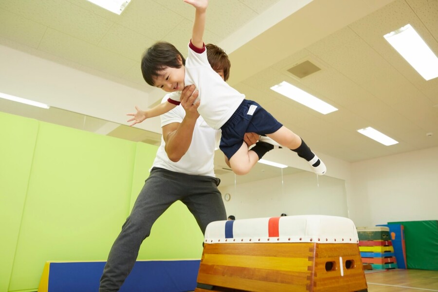 【こどもの運動神経を伸ばす】TSSキッズ 体操教室では、体験レッスン受付中！