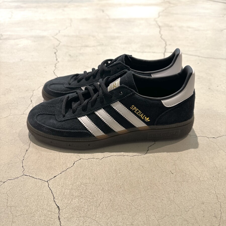 【ADIDAS】話題のスニーカー入荷しました🌟