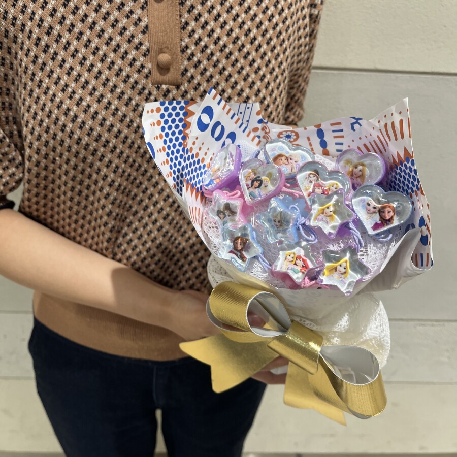 キラキラキュートなヘアアクセサリーが入荷致しました🫶✨