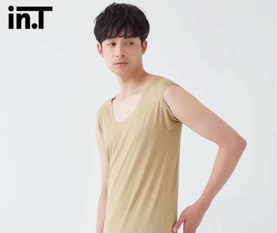 Tシャツ専用（ゆったりタイプ）汗取りパット付きスリーブレス