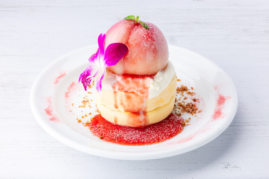 🥞8月限定🥞長野県産丸ごとピーチのパンケーキ発売中🍑